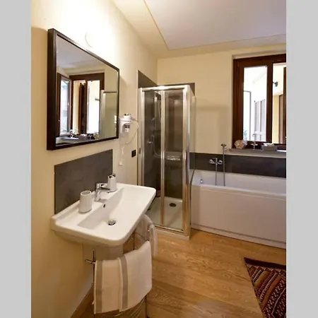 C-rooms, Residenza Correggio Apartment Parma