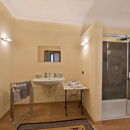 C-rooms, Residenza Correggio Apartment